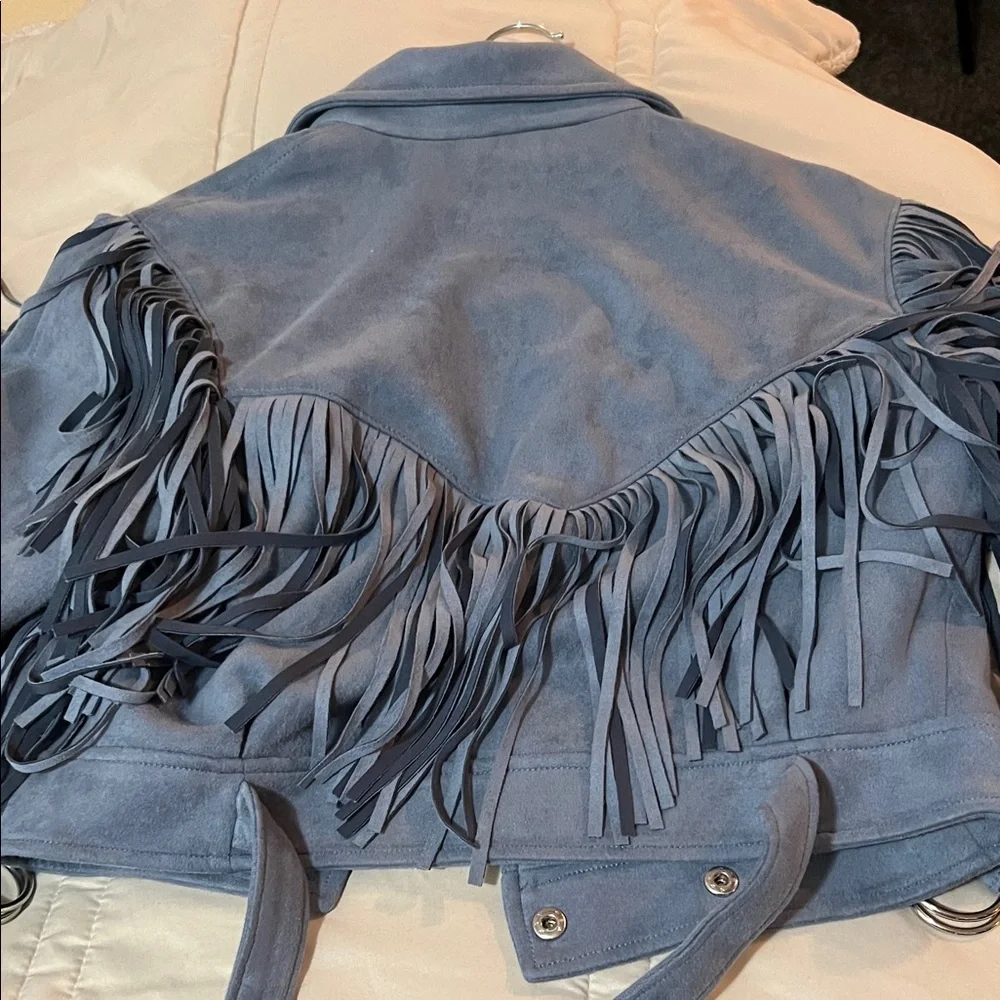 Forever 21 Light Blue Fringe Button Down Shirt - Picture 3 of 3